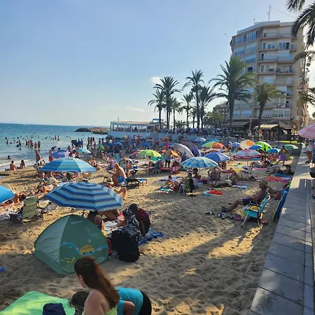 Homestay Near The Sea And The Center Alicante